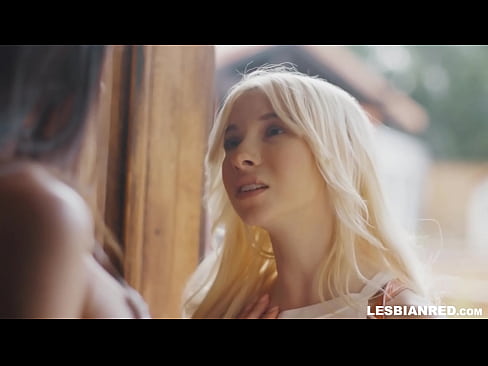 ❤️ Момичето се прибира у дома след няколко месеца и в крайна сметка яде путката на мащехата си ❤ Ебане видео в bg.pinkporno.ru ❌